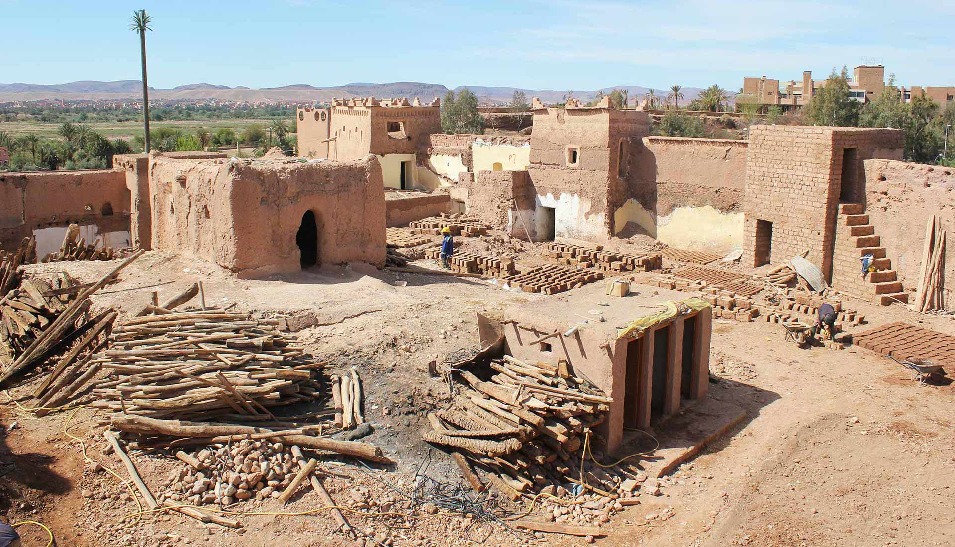 Le chantier du quartier Stara à la casbah de Taourirte, Ouarzazate