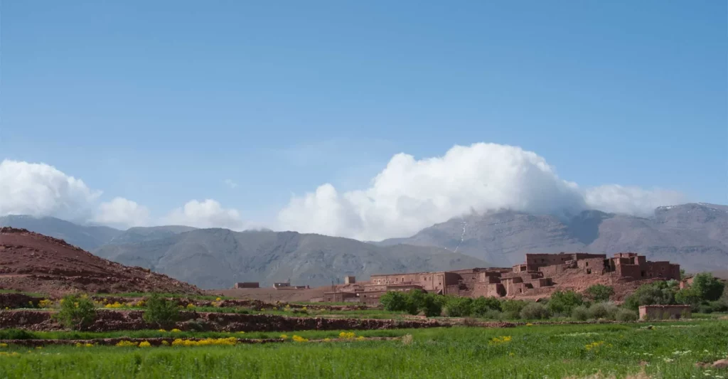 La casbah de Telouet vue de loin - Par A. Azizi