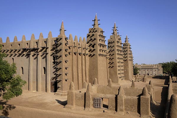 La Grande Mosquée de Djenné au Mali @Photo: Sophie Ravier