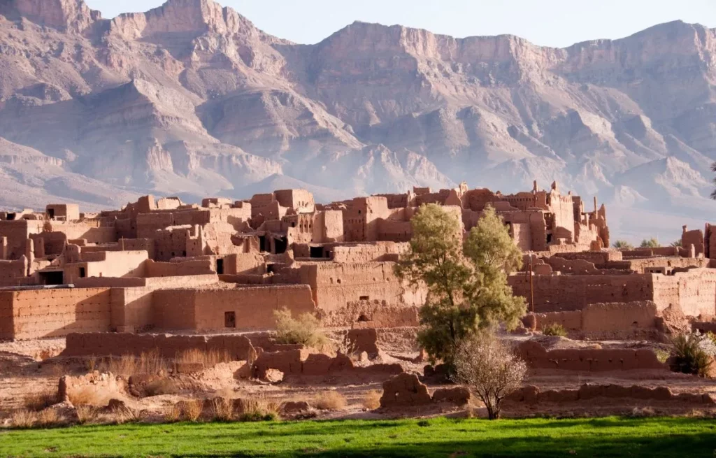 Le ksar de Tamnougalte par A. Azizi