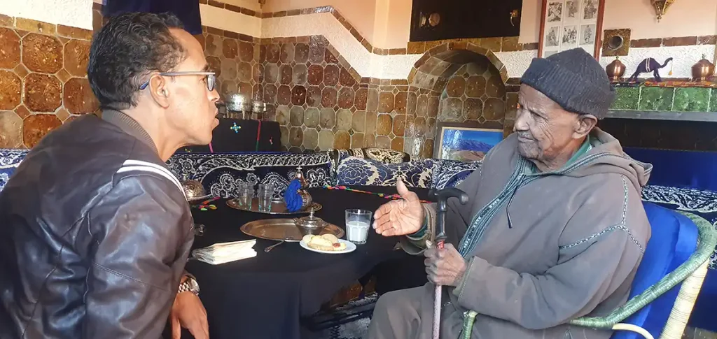 Ba Idar interviewed by AbdelJalil Didi at the Dar Daïf guesthouse
