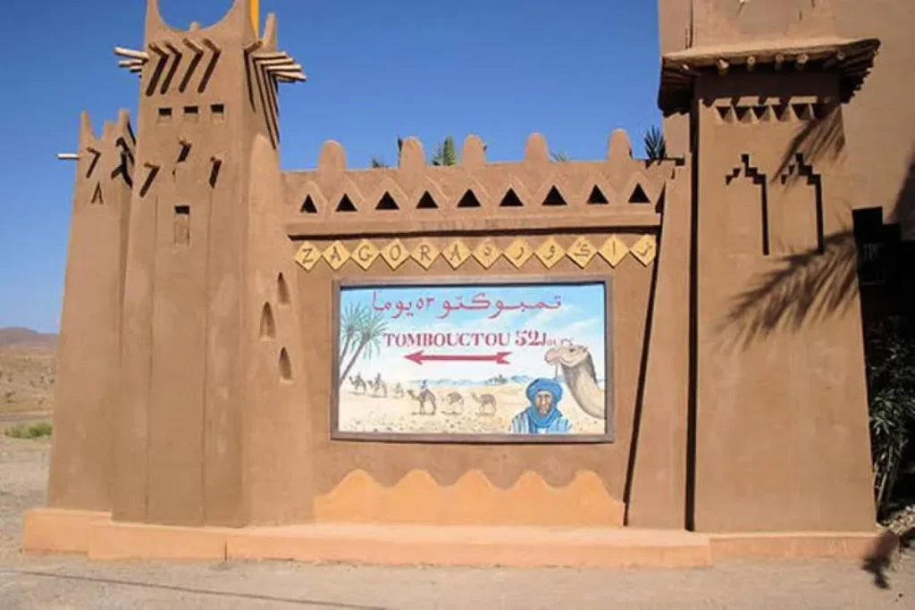 Panneau Tombouctou à Zagora